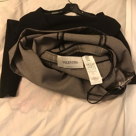 Valentino mixed media dress - Picture 3 of 3